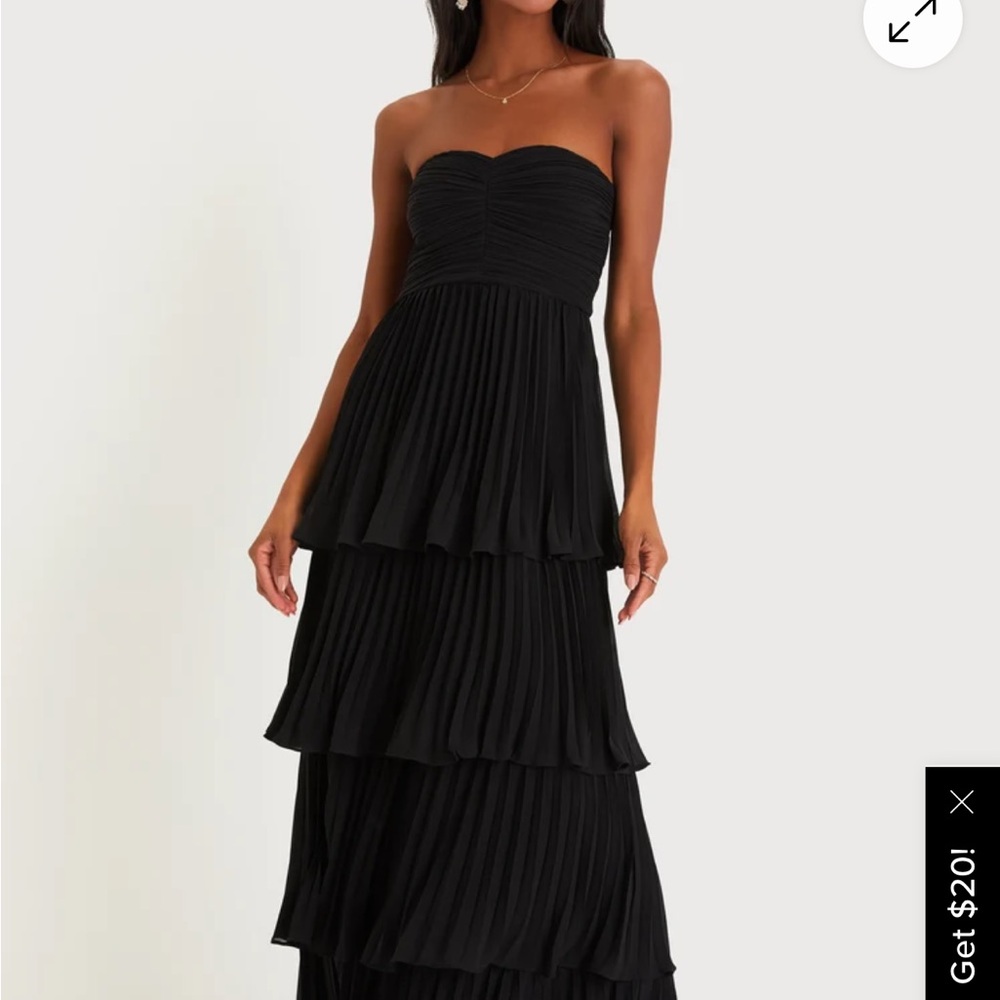Lulu's Black Strapless Tiered Maxi Dress